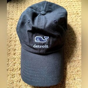 Black Vineyard Vines Detroit hat. Like new. Never worn. NWOT